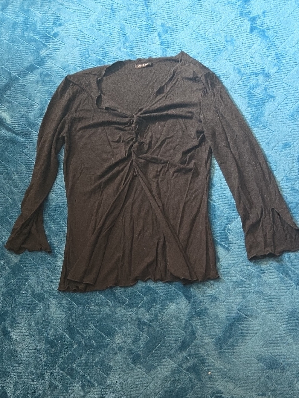 5/$20 Black Ruched Front Long Sleeve Top - Women